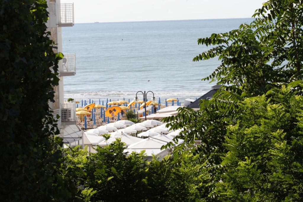 Hotel Venezia E La Villetta Lido di Jesolo Dış mekan fotoğraf