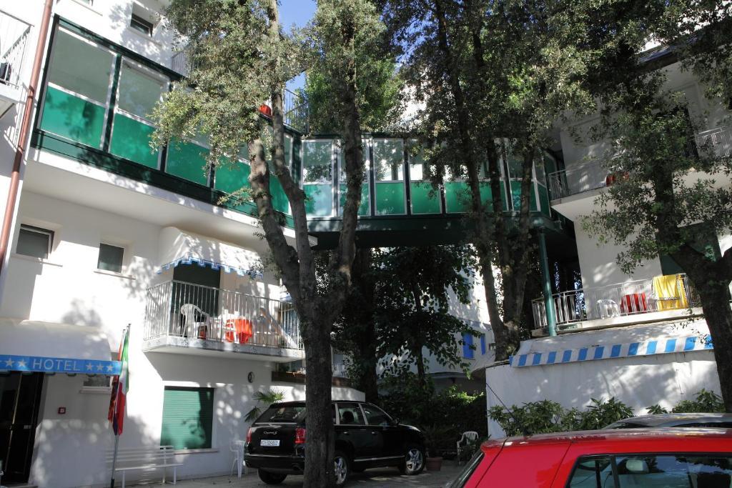 Hotel Venezia E La Villetta Lido di Jesolo Dış mekan fotoğraf
